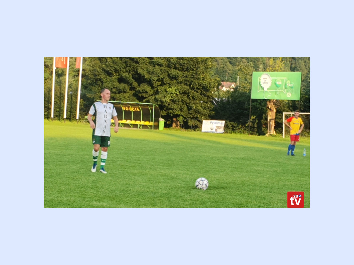 Nadanie stadionowi w Tymbarku imienia Józefa Sipaka