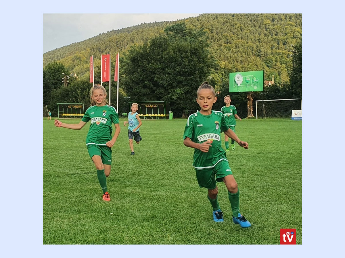 Nadanie stadionowi w Tymbarku imienia Józefa Sipaka